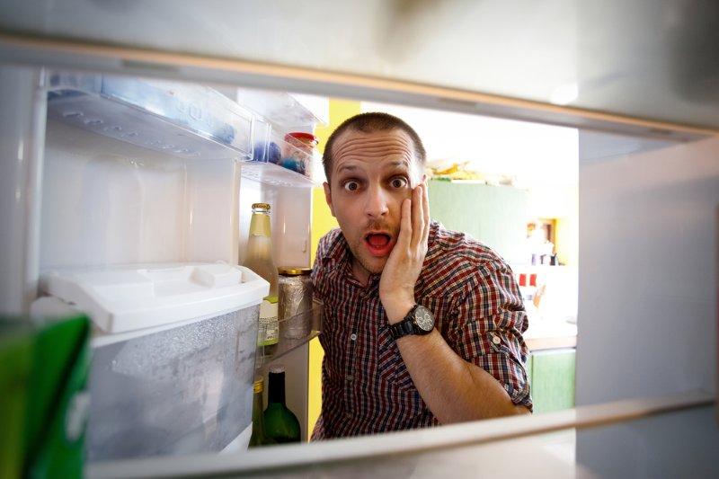 Tủ lạnh bị hôi cách xử lý như thế nào